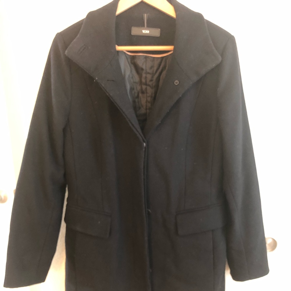 TUMI women’s mid length wool jacket